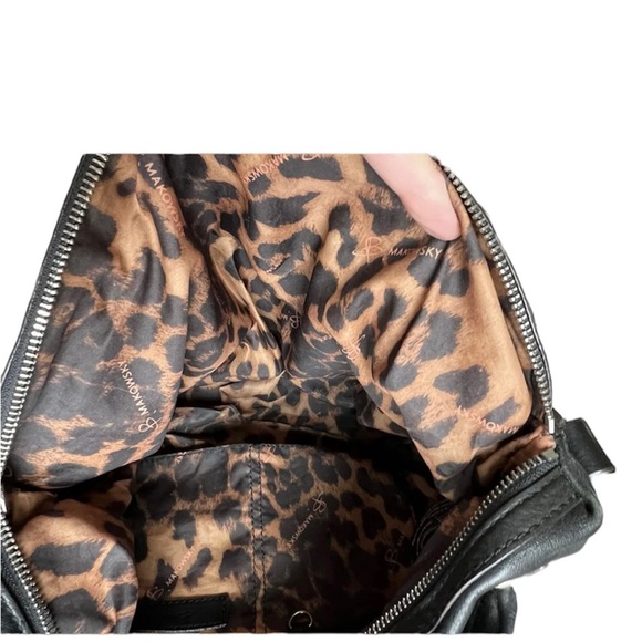 B Makowsky Black Leather Double Handle Shoulder Handbag - Picture 4 of 5